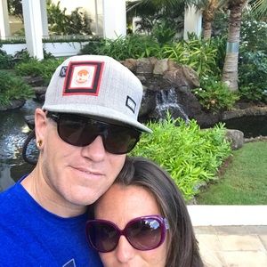 Meet your Posher, Carl